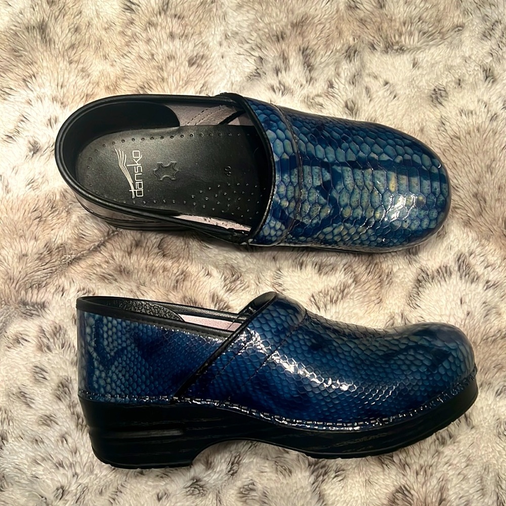 Beautiful Dansko shoes